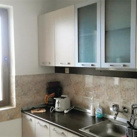 Three-bedroom Holiday In Holiday home Pismenovo